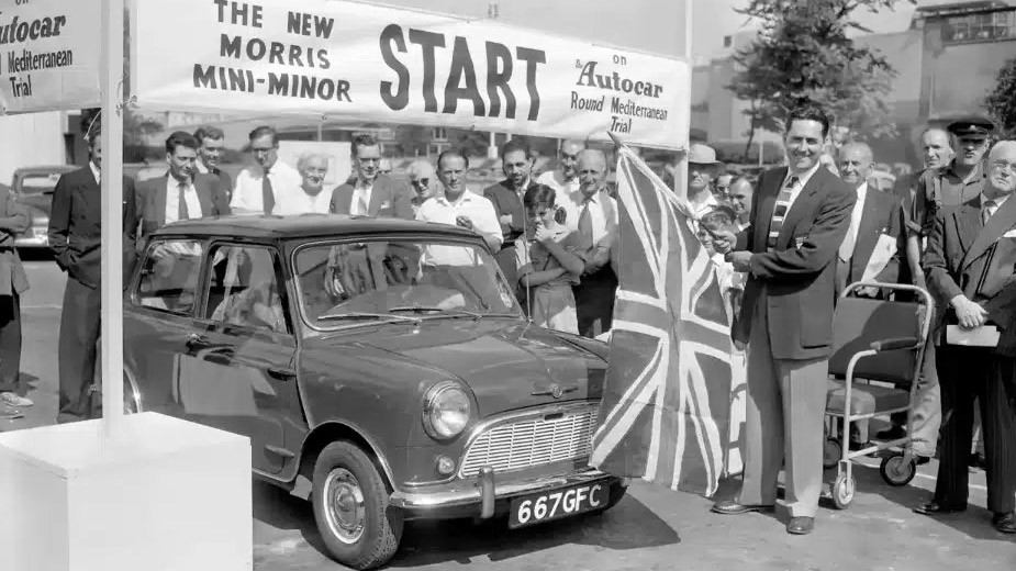 Kökleri Ege’de, Hayali Dünyada: Alec Issıgonıs. 